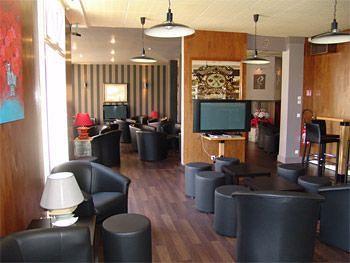 Brit Hotel Du Golf Le Lodge 萨利-德贝阿恩 外观 照片